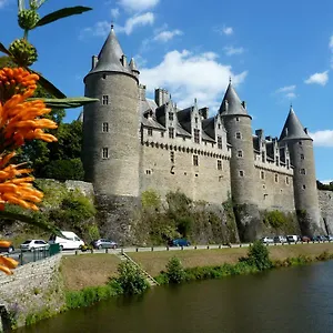 Hébergement de vacances Church View ., Josselin